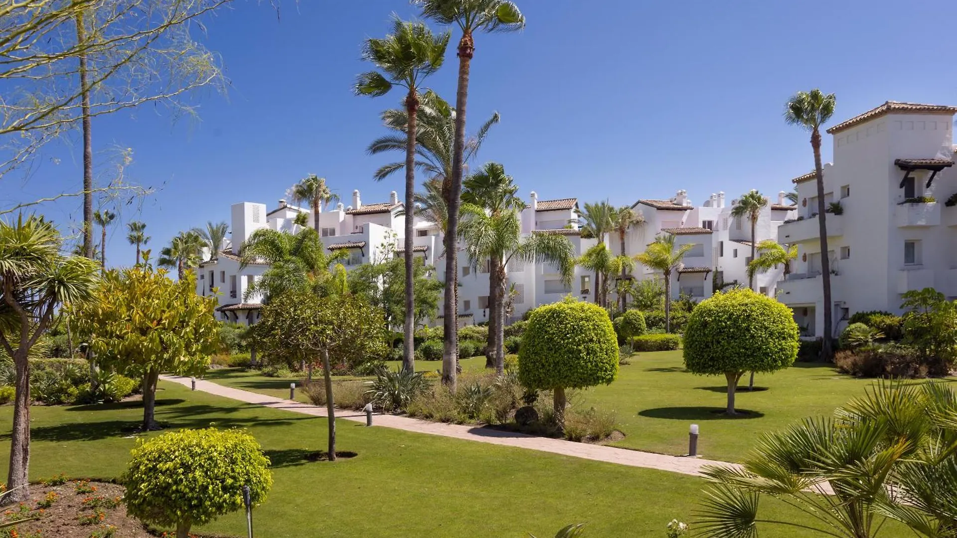 2 Bedroom 2 Bathroom Penthouse Apartment Estepona